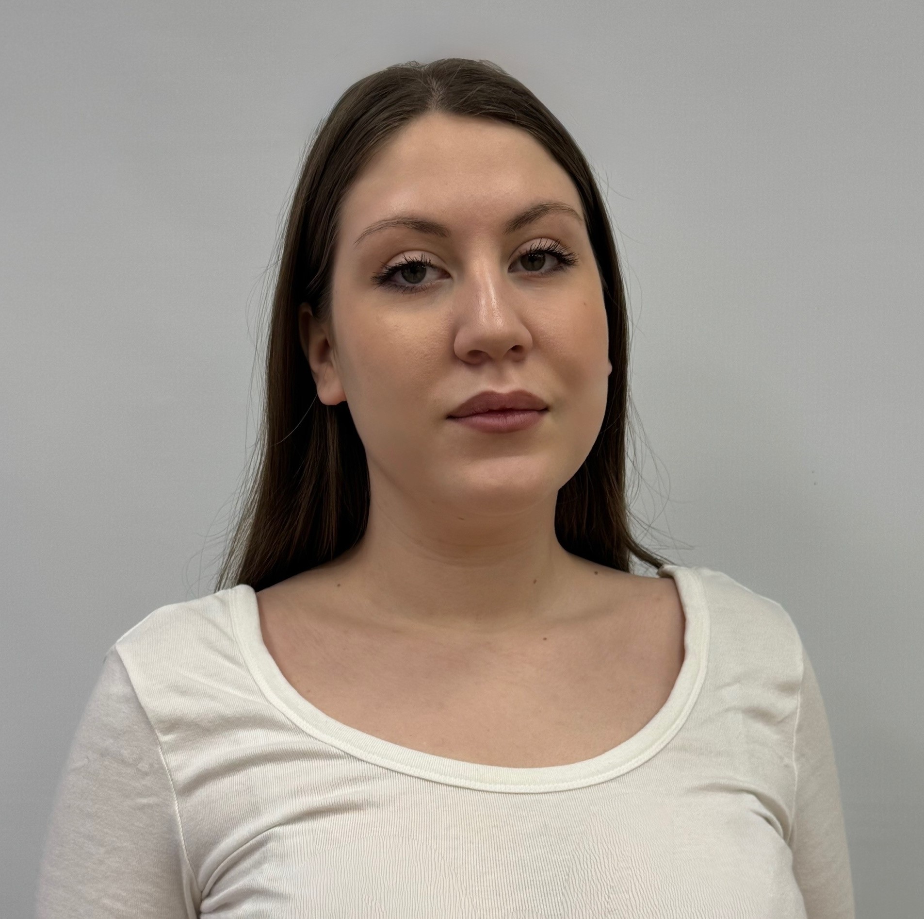 Толстенко Аделина Владимировна.